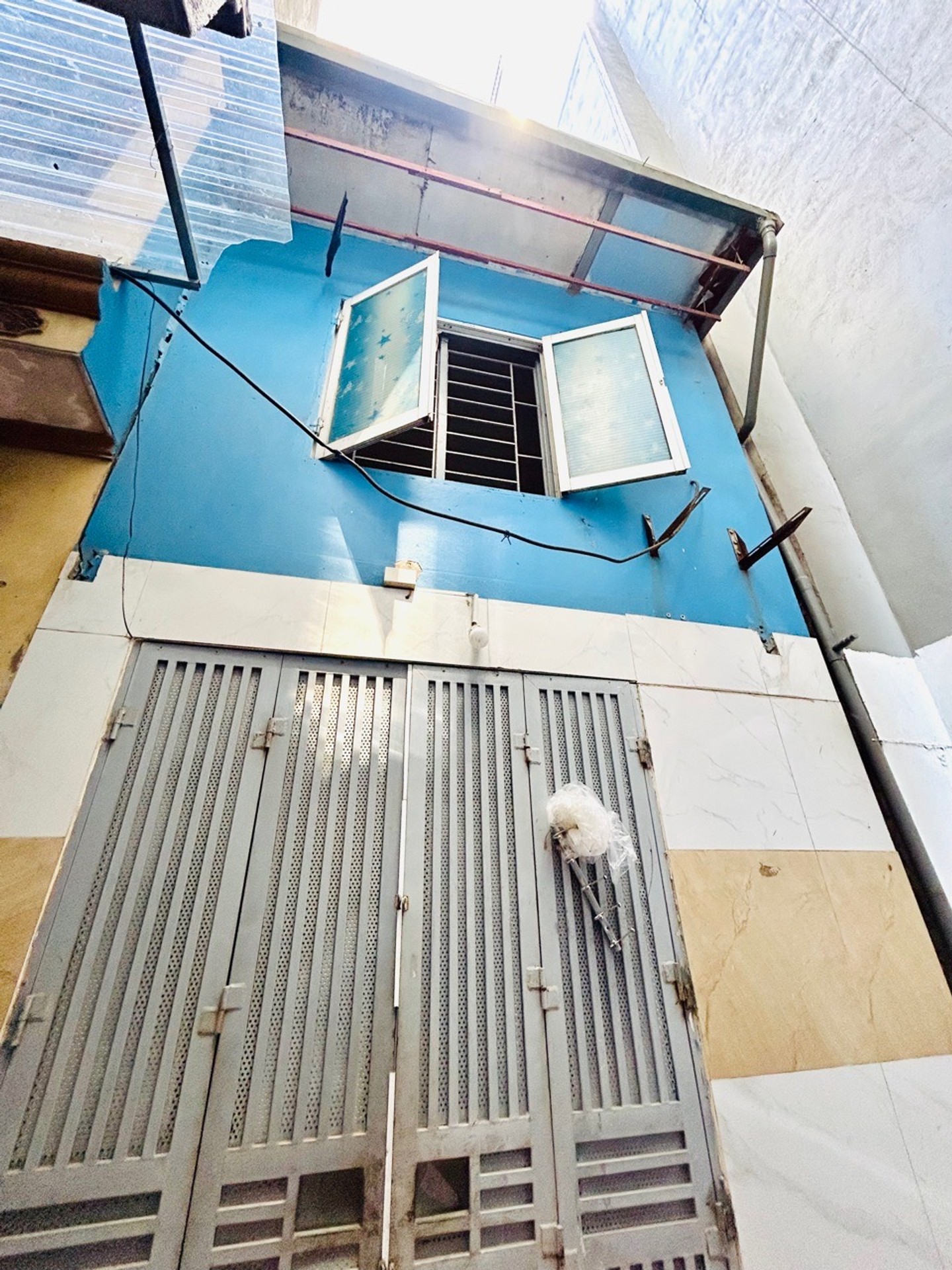 Bán nhà Ngũ Nhạc - diện tích 30m2 2 tầng - gần phố - giá 5,35 tỷ