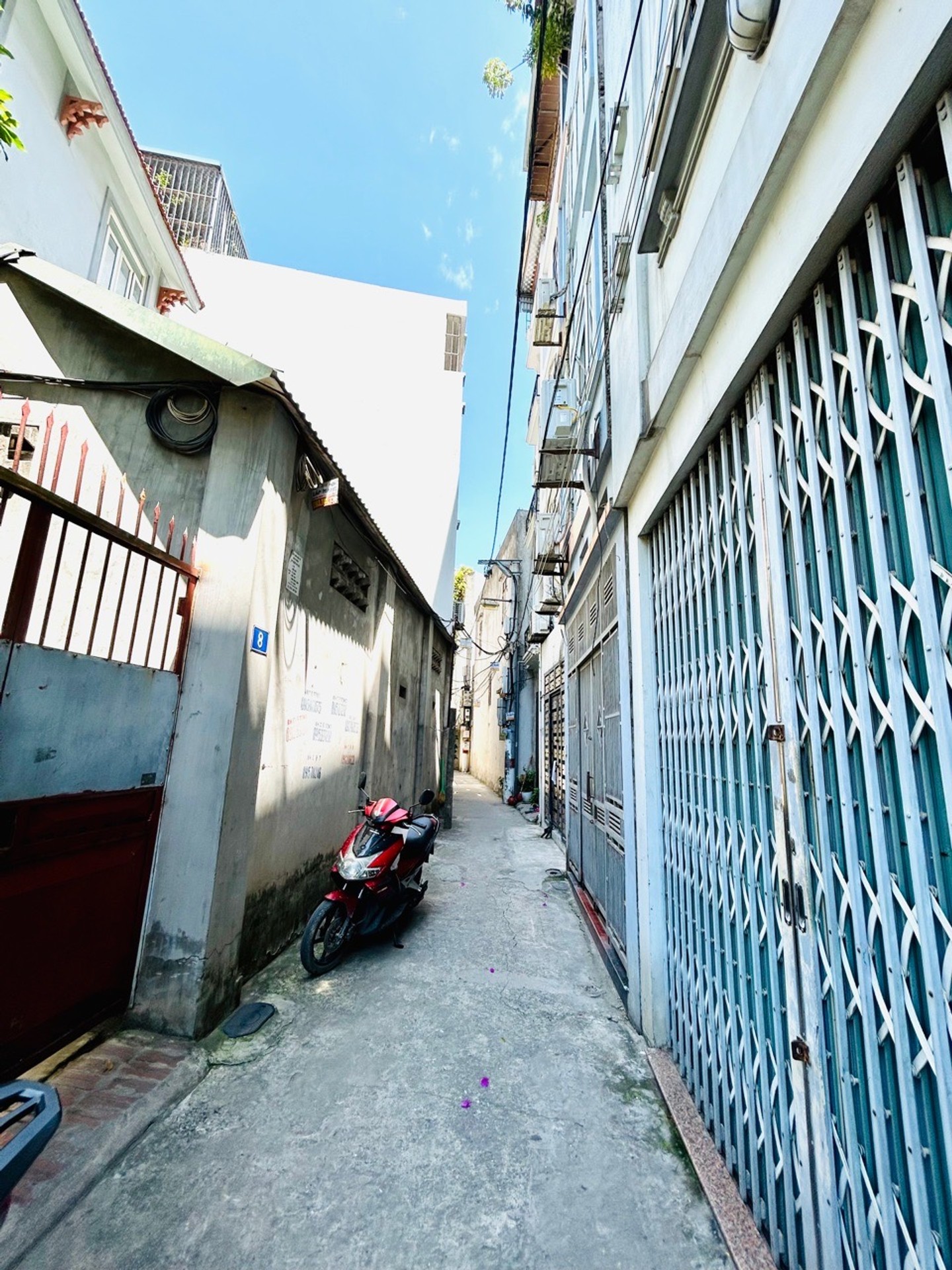 Bán nhà Ngũ Nhạc - diện tích 30m2 2 tầng - gần phố - giá 5,35 tỷ