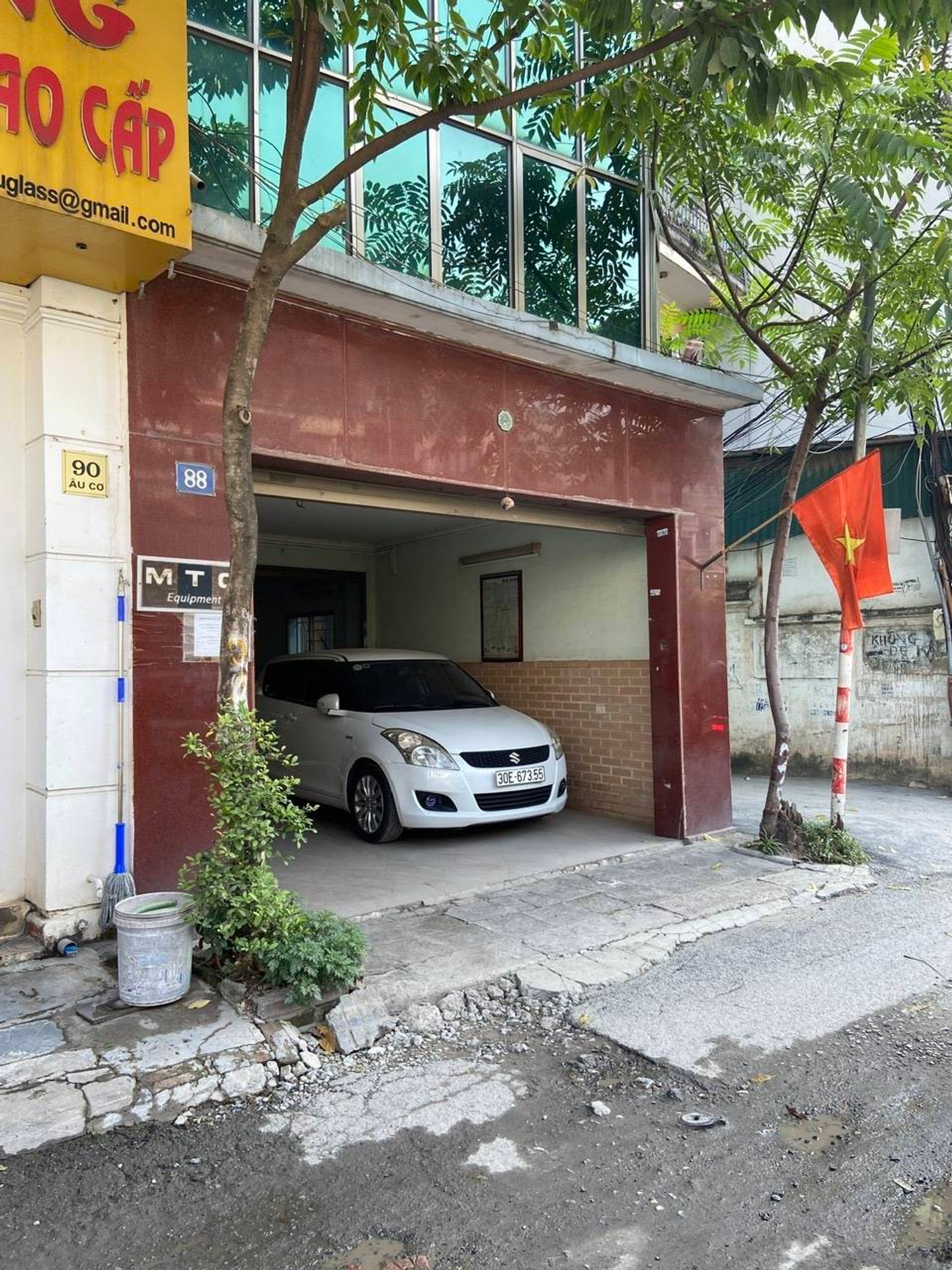 Bán nhà Âu Cơ - diện tích 92m2 5 tầng - Lô góc 2 mặt thoáng - giá 29 tỷ