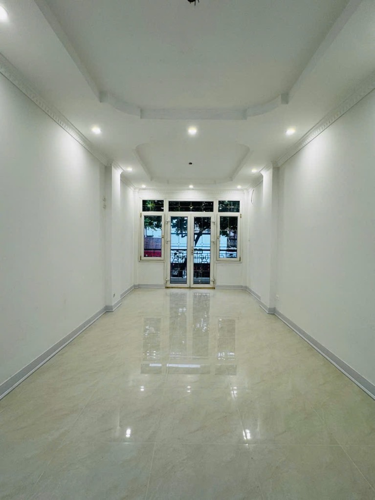 Bán nhà Tây Sơn - diện tích 75m2 7 tầng - MẶT PHỐ VÍP ĐỐNG ĐA - giá 58 tỷ