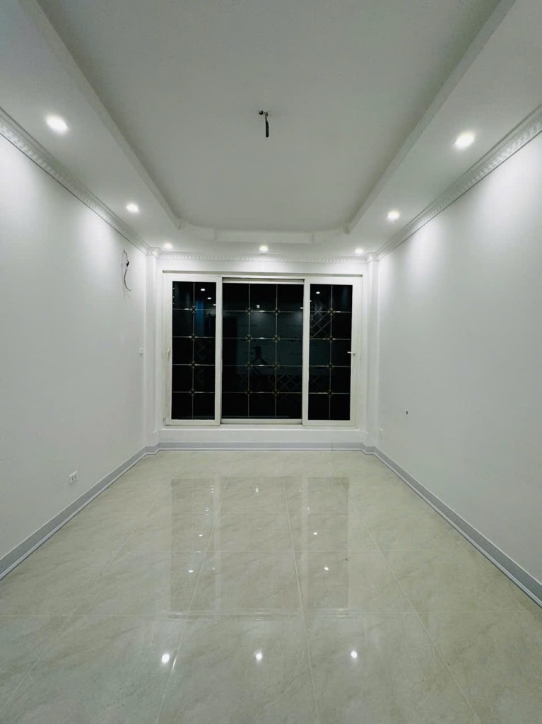 Bán nhà Tây Sơn - diện tích 75m2 7 tầng - MẶT PHỐ VÍP ĐỐNG ĐA - giá 58 tỷ