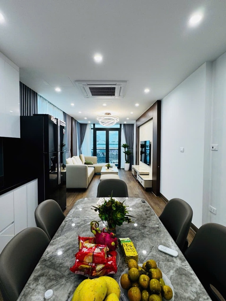 Bán nhà Tây Sơn - diện tích 75m2 7 tầng - MẶT PHỐ VÍP ĐỐNG ĐA - giá 58 tỷ