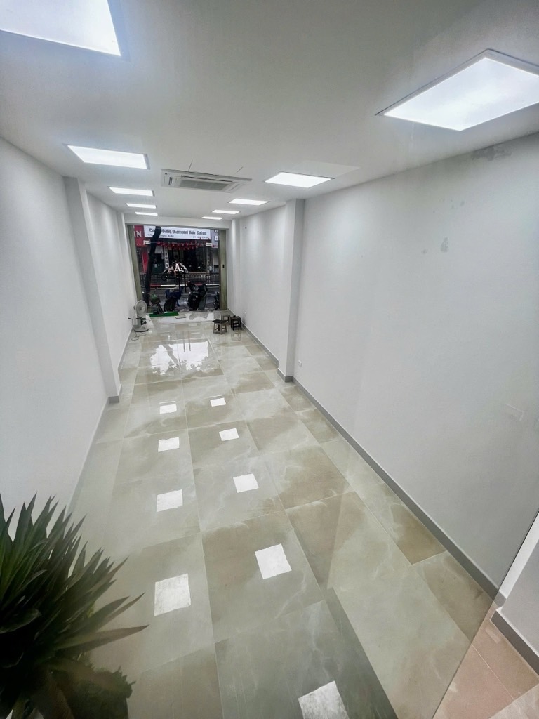 Bán nhà Tây Sơn - diện tích 75m2 7 tầng - MẶT PHỐ VÍP ĐỐNG ĐA - giá 58 tỷ