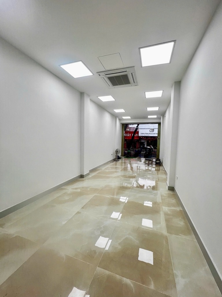 Bán nhà Tây Sơn - diện tích 75m2 7 tầng - MẶT PHỐ VÍP ĐỐNG ĐA - giá 58 tỷ