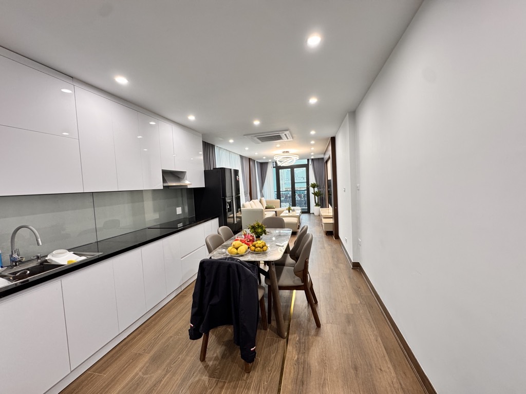 Bán nhà Tây Sơn - diện tích 75m2 7 tầng - MẶT PHỐ VÍP ĐỐNG ĐA - giá 58 tỷ