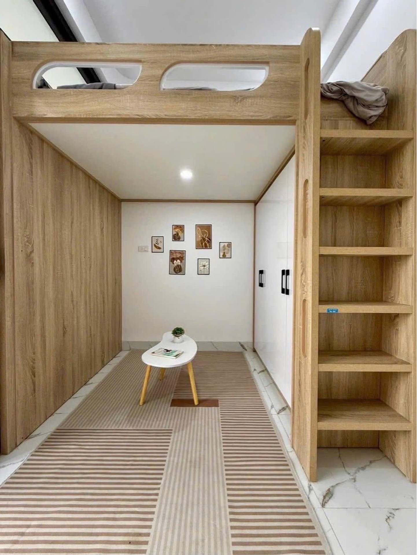 Bán nhà Cự Lộc - diện tích 52m2 6 tầng - Thang máy - giá 16,8 tỷ