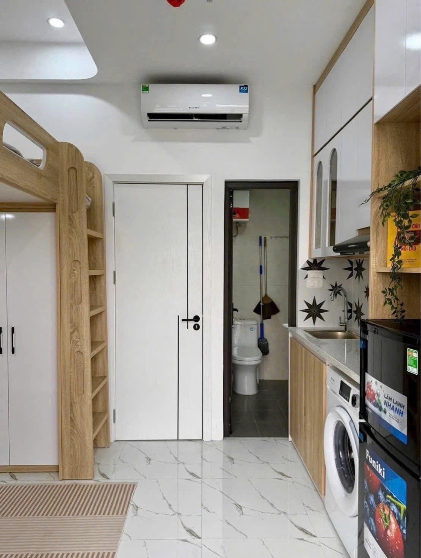 Bán nhà Cự Lộc - diện tích 52m2 6 tầng - Thang máy - giá 16,8 tỷ