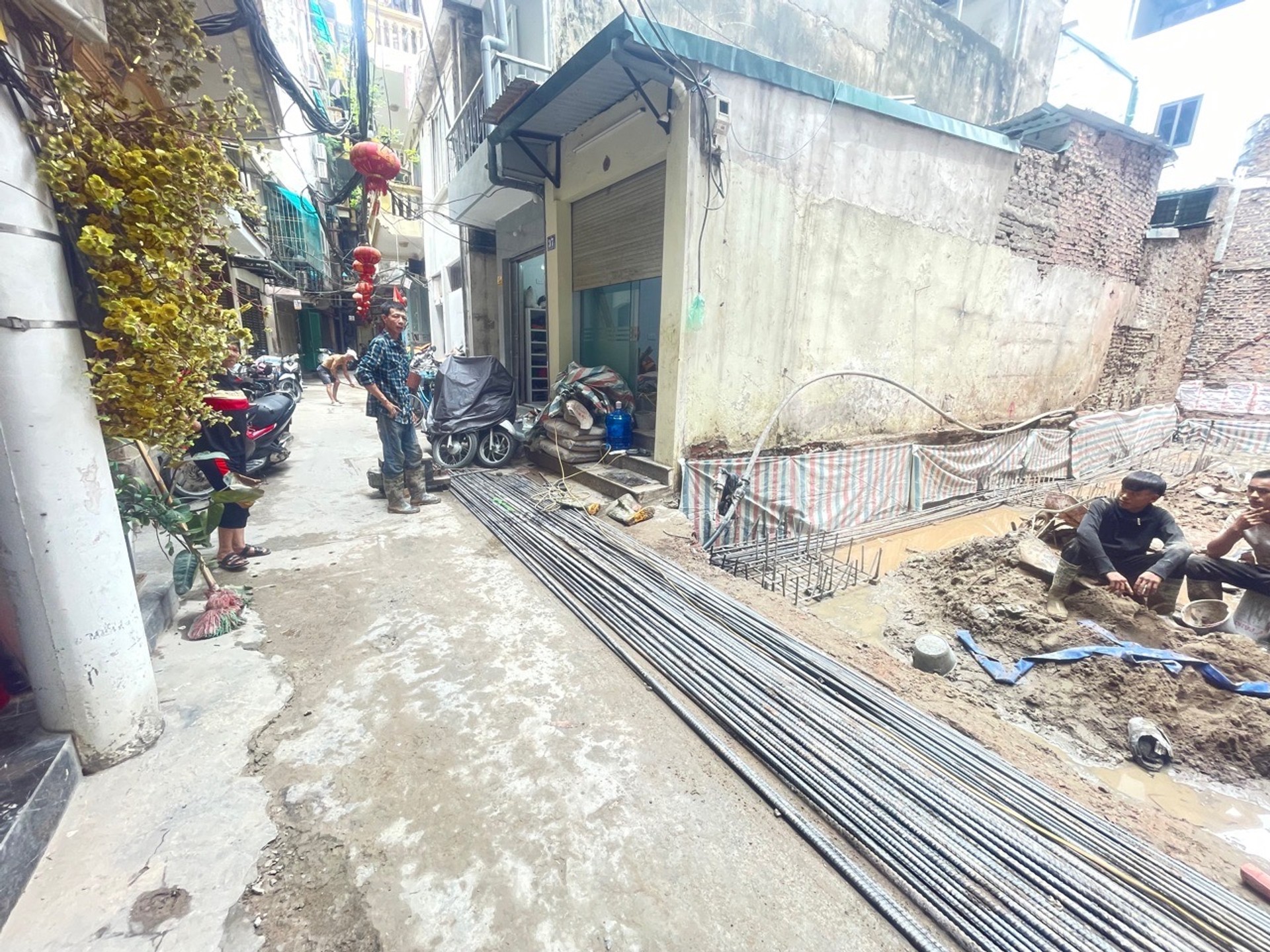 Bán nhà Tây Sơn - diện tích 49m2 1 tầng - Ô tô đỗ cửa - giá 11,5 tỷ