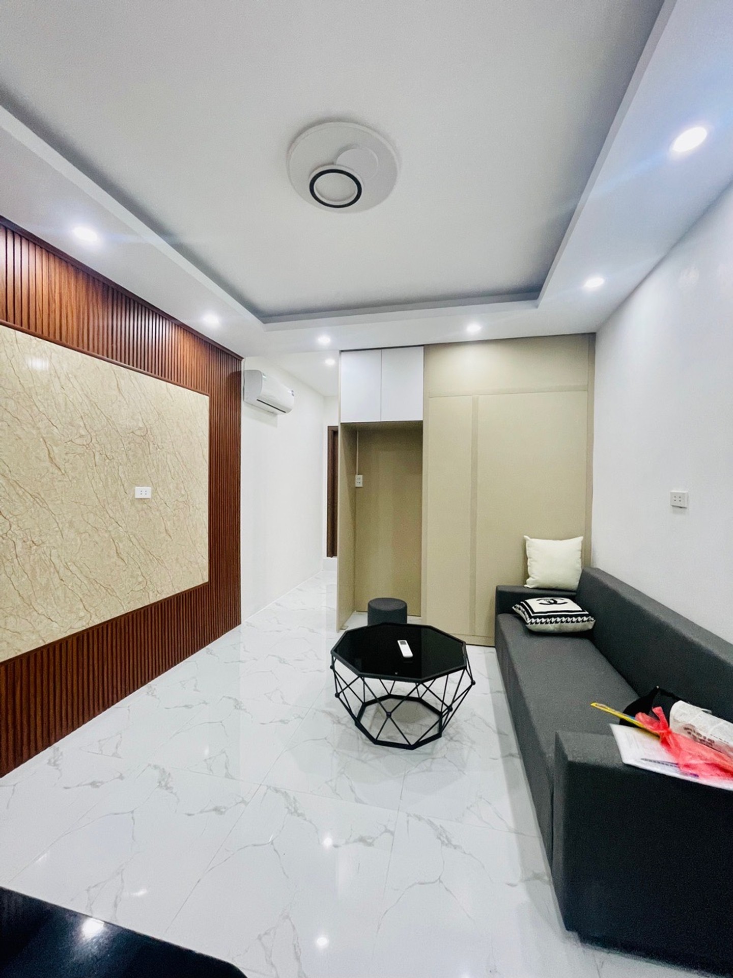 Bán nhà Lê Gia Đỉnh - diện tích 45m2 1 tầng - Nhà đẹp hiếm có - giá 2,86 tỷ