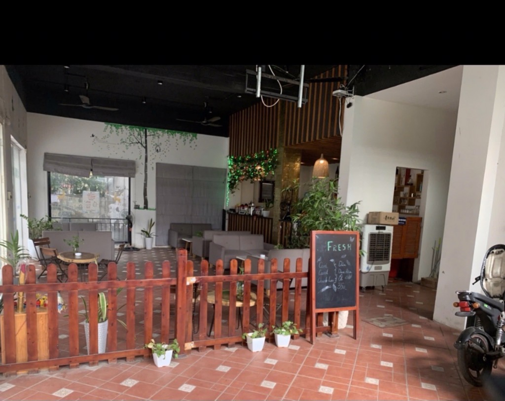 Bán nhà Trần Duy Hưng - diện tích 100m2 4 tầng - Mặt ngõ, lô góc, kinh doanh ngày đêm - giá 60 tỷ