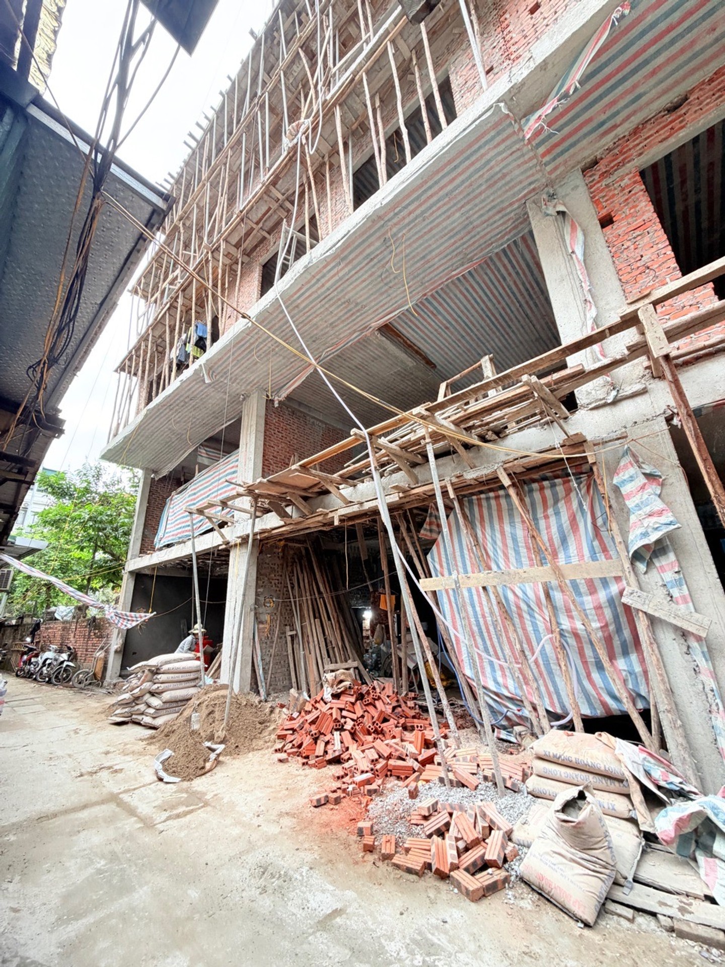 Bán nhà Lương Khánh Thiện - diện tích 52m2 7 tầng - lô góc - giá 18,5 tỷ