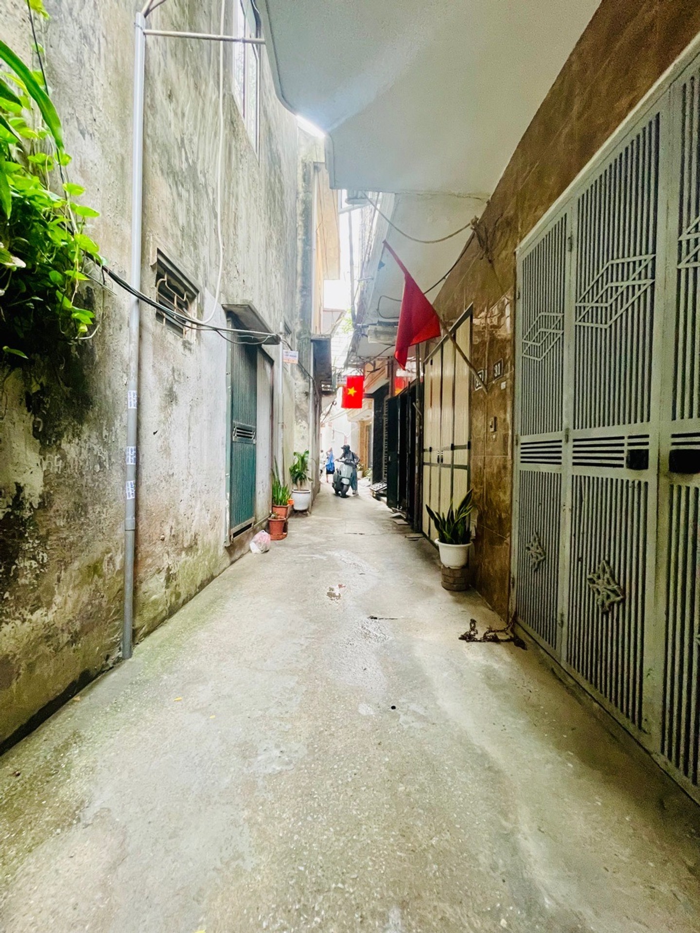 Bán nhà Trương Định - diện tích 61m2 1 tầng - Đất đẹp, phù hợp xây nhà ở - giá 9,7 tỷ