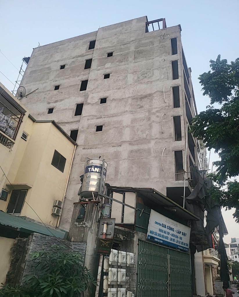 Bán nhà Giải Phóng - diện tích 113m2 9 tầng - Phân lô ô tô tránh - giá 81 tỷ