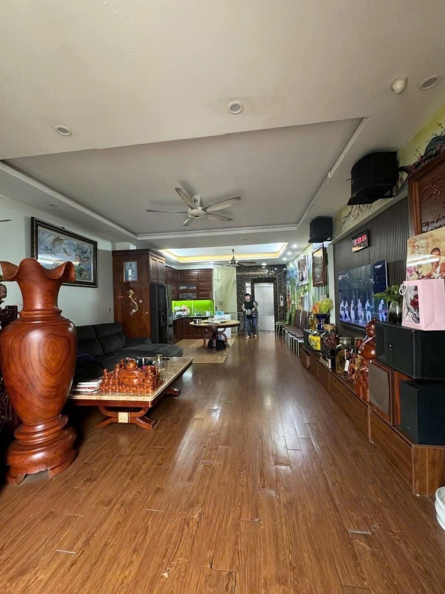 Bán nhà Hoàng Mai - diện tích 70m2 6 tầng - Ô TÔ TRÁNH - giá 23 tỷ