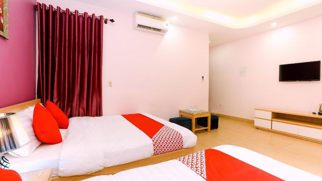 Bán nhà Giáp Bát - diện tích 102m2 7 tầng - Mặt phố, thang máy - giá 31,4 tỷ