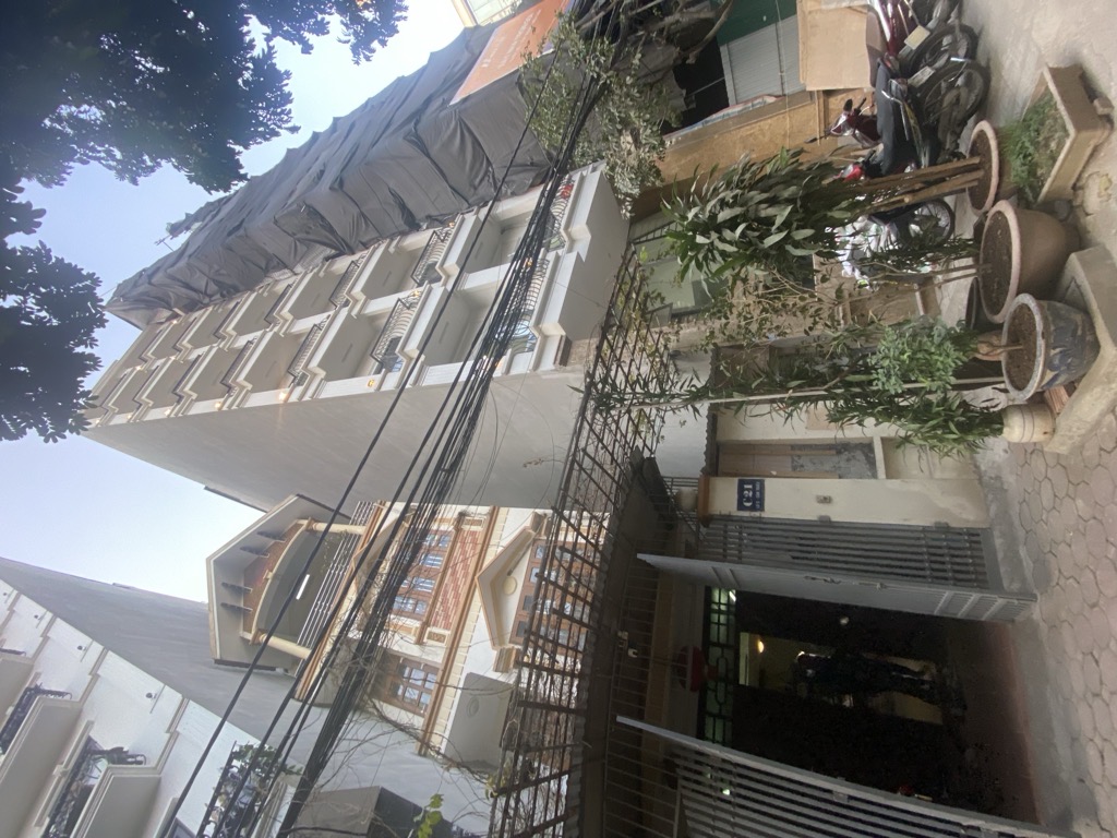 Bán nhà Tân Triều - diện tích 120m2 4 tầng - ô tô tránh - giá 30 tỷ