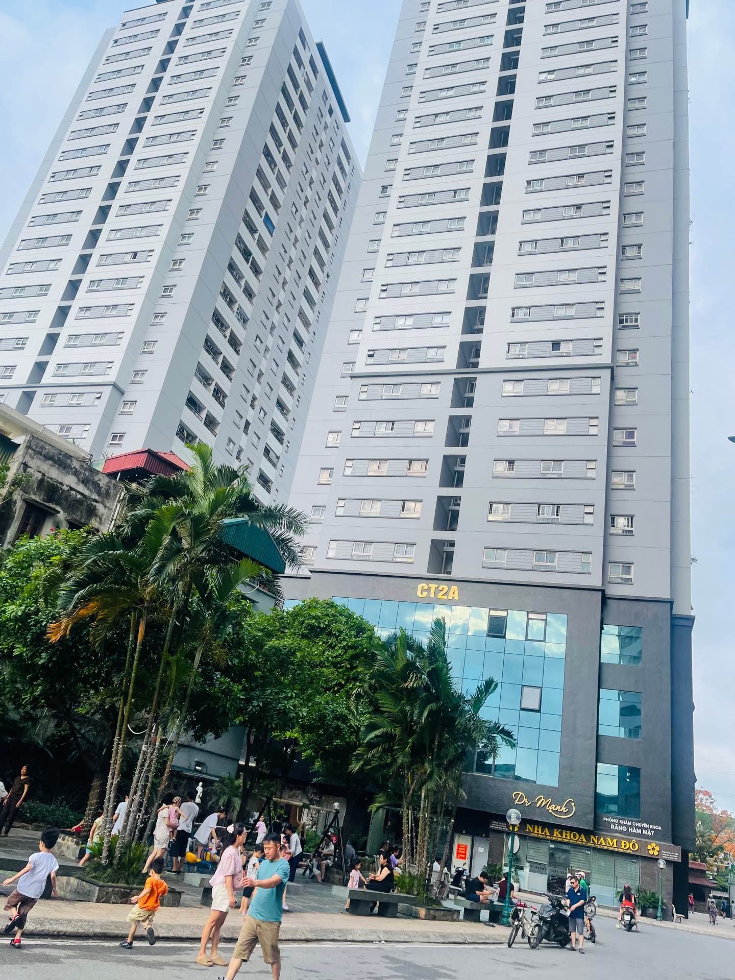 Bán nhà Trương Định - diện tích 140m2 1 tầng - Chung cư toà Nam Đô - giá 9,99 tỷ