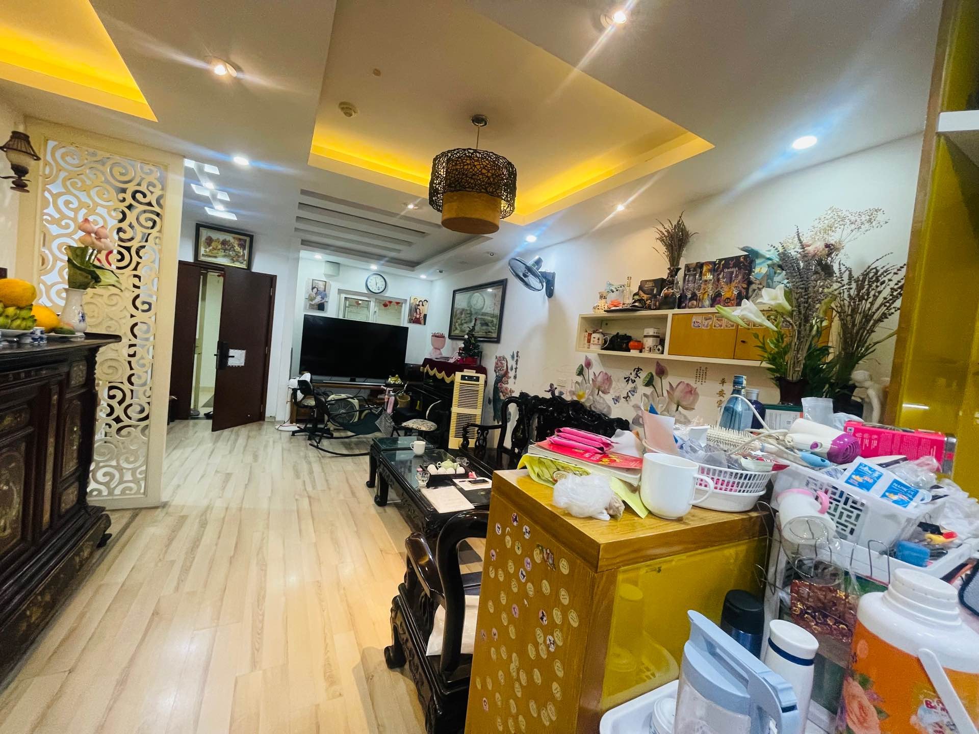 Bán nhà Trương Định - diện tích 140m2 1 tầng - Chung cư toà Nam Đô - giá 9,99 tỷ