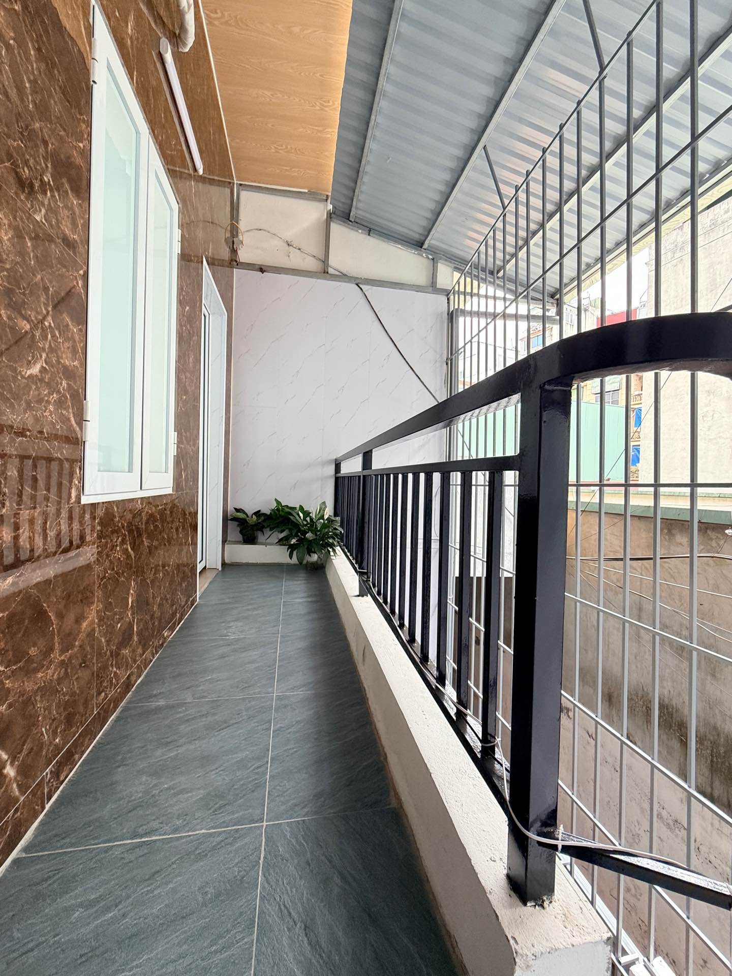 Bán nhà Bạch Đằng - diện tích 25m2 2 tầng - Nhà đẹp ở ngay gần phố - giá 3 tỷ
