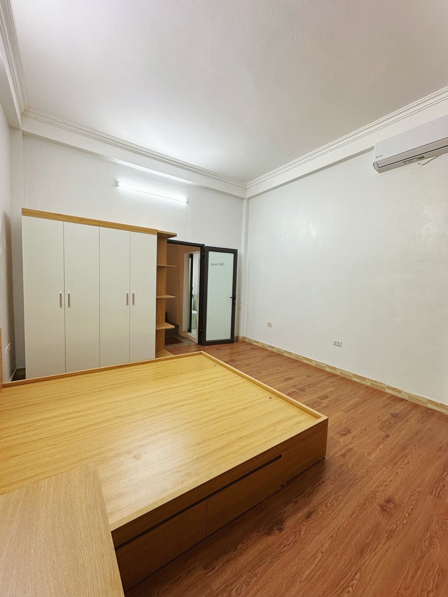 Bán nhà Hồng Hà - diện tích 24m2 4 tầng - Nhà nhỏ xinh cực hiếm - giá 6 tỷ