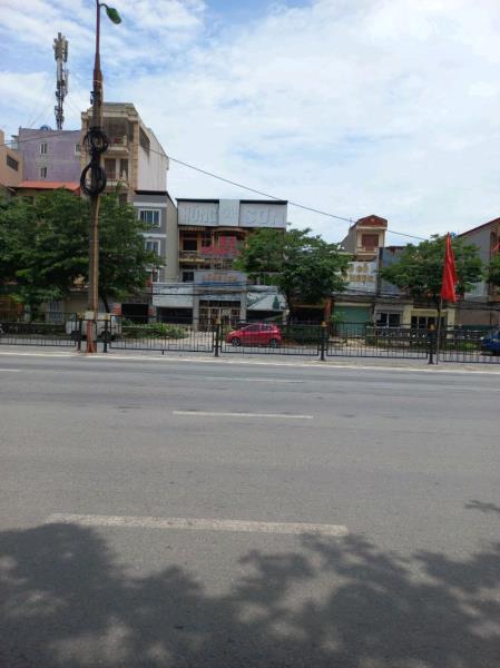 Bán nhà Đường Ngọc Hồi - diện tích 220m2 1 tầng - vị trí đắc địa ô tô kinh doanh - giá 44 tỷ