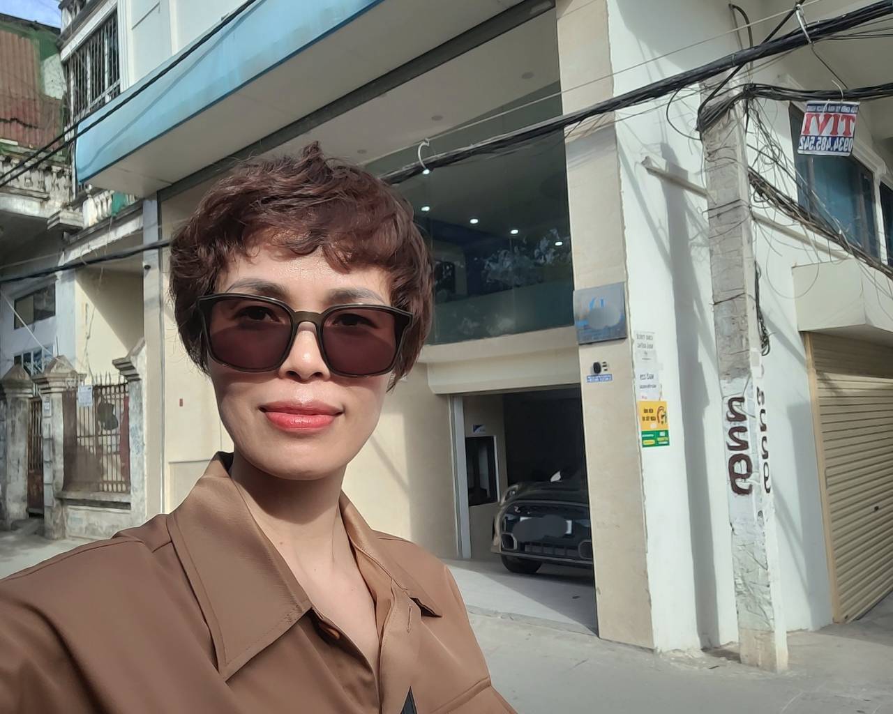 Bán nhà Nguyễn Khoái - diện tích 110m2 6 tầng - Lô góc - giá 37 tỷ