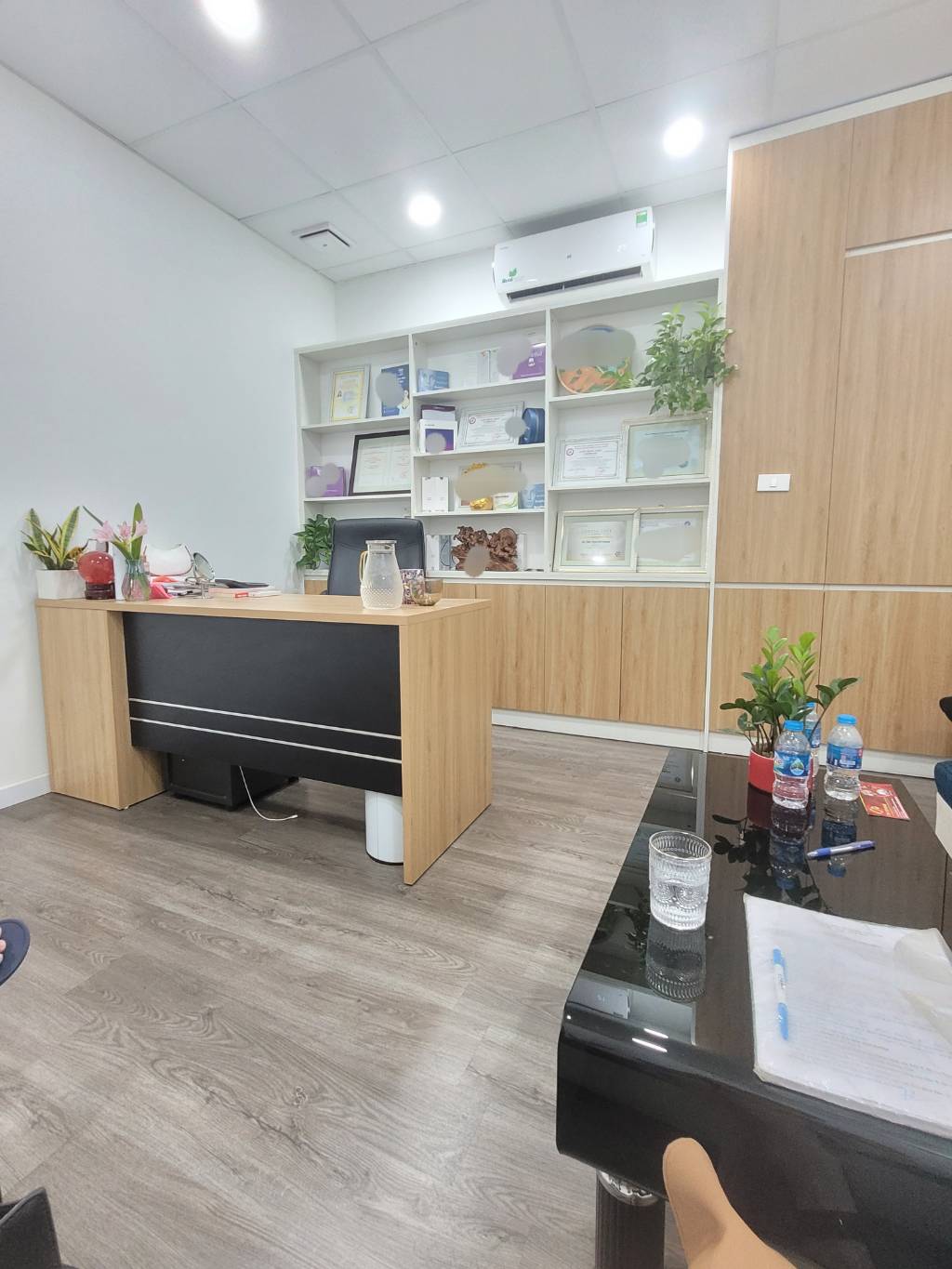 Bán nhà Nguyễn Khoái - diện tích 110m2 6 tầng - Lô góc - giá 37 tỷ