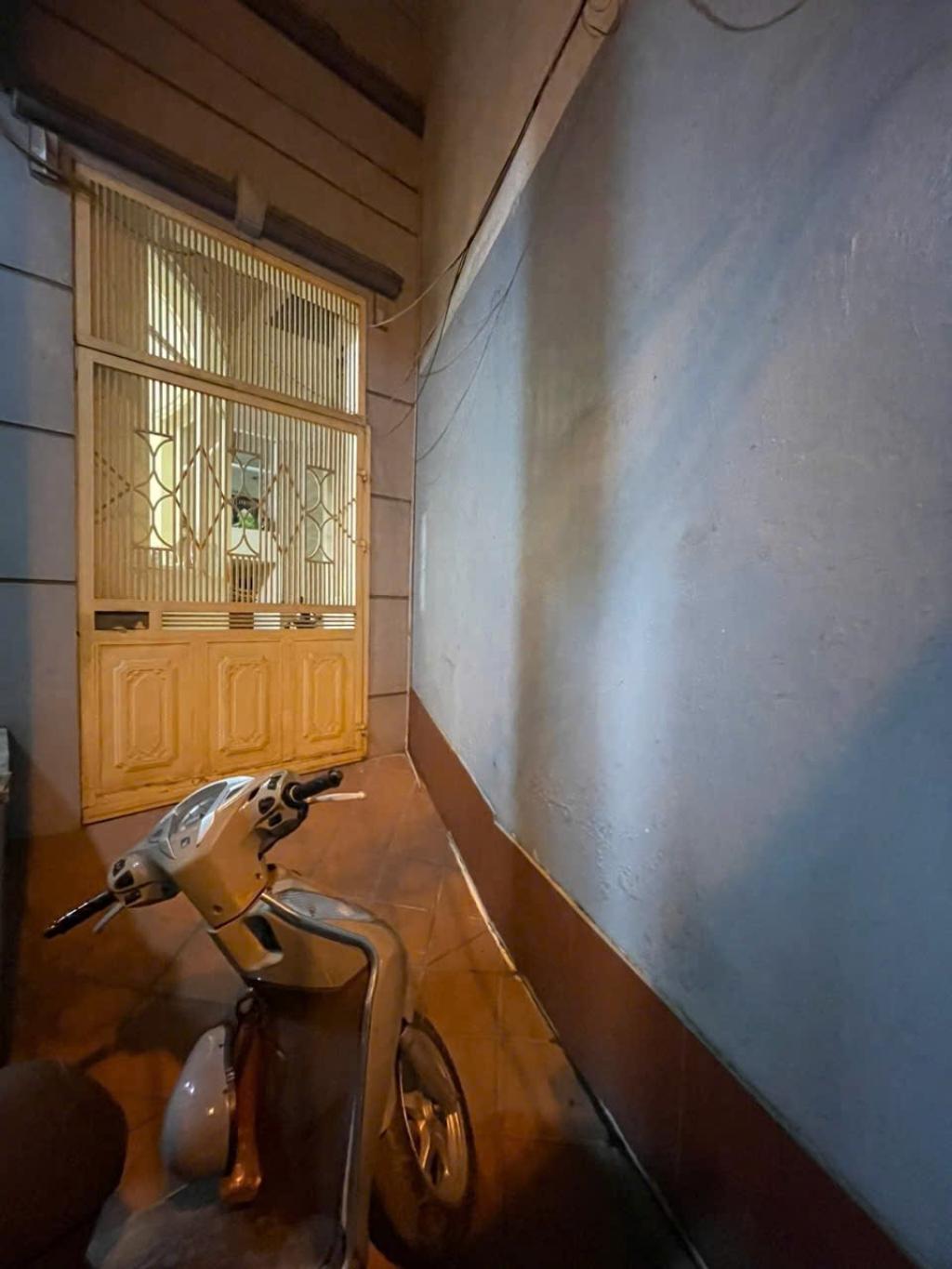 Bán nhà Vũ Trọng Phụng - diện tích 249m2 4 tầng - Nhà đẹp hiếm có - giá 71,9 tỷ