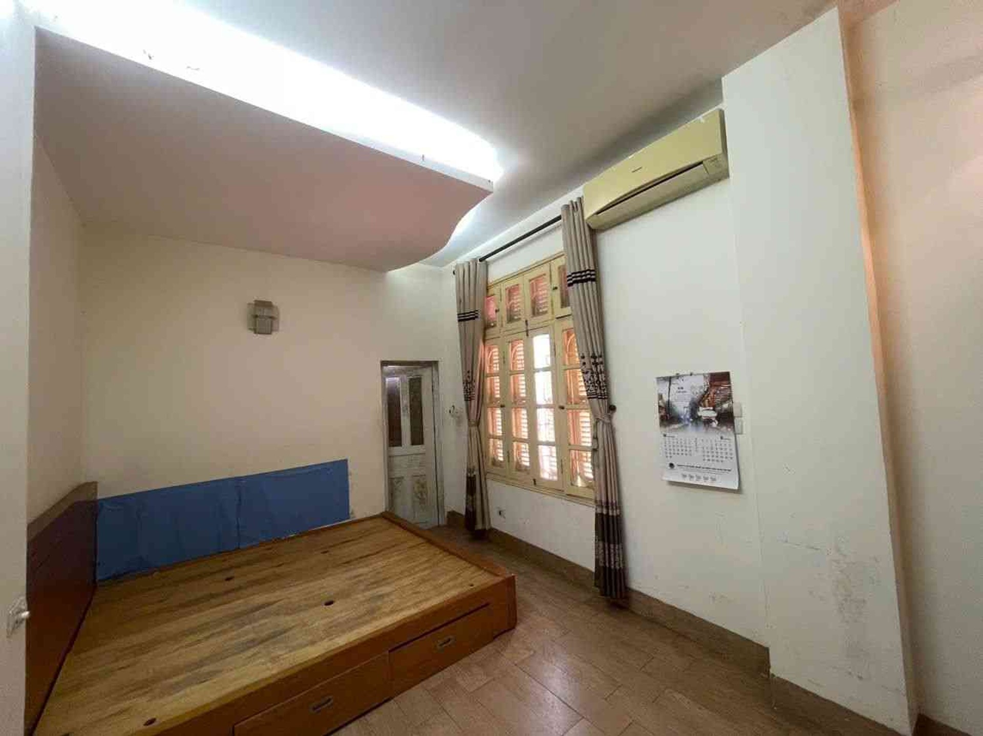 Bán nhà Tam Trinh - diện tích 42m2 4 tầng - ô tô tránh - giá 5,9 tỷ