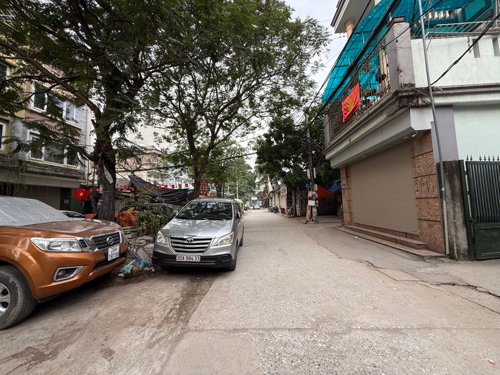 Bán nhà Nguyễn Chính - diện tích 53m2 5 tầng - Ô TÔ TẢI ĐỖ TRÁNH - giá 17,8 tỷ