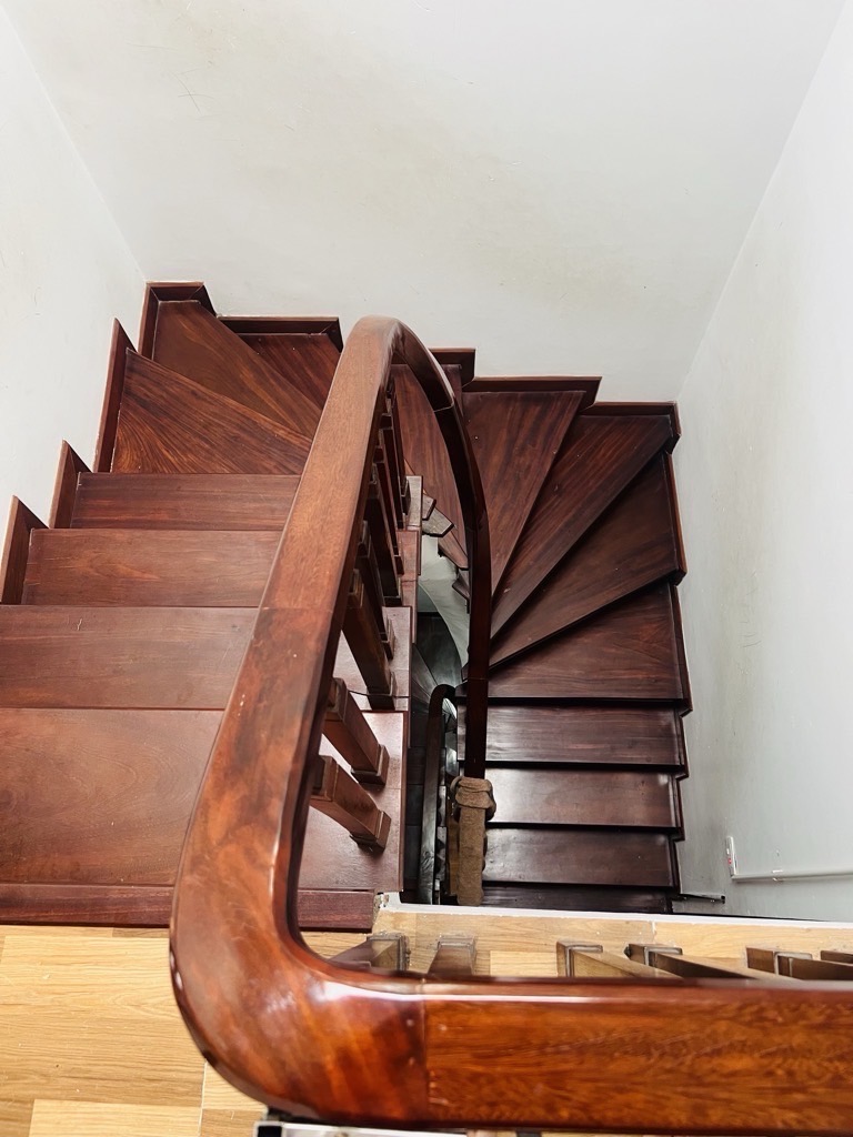 Bán nhà Kim Giang - diện tích 51m2 5 tầng - Ô tô đỗ cửa - giá 12,9 tỷ