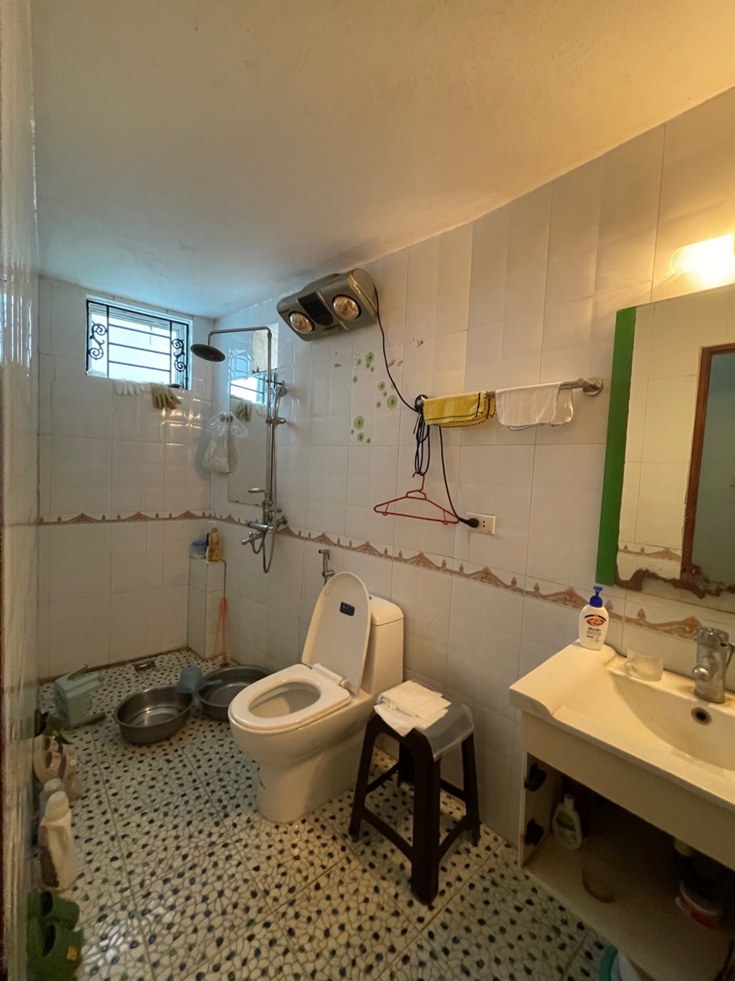 Bán nhà Vân Hồ - diện tích 30m2 4 tầng - Lô góc, ô tô đỗ - giá 9,4 tỷ