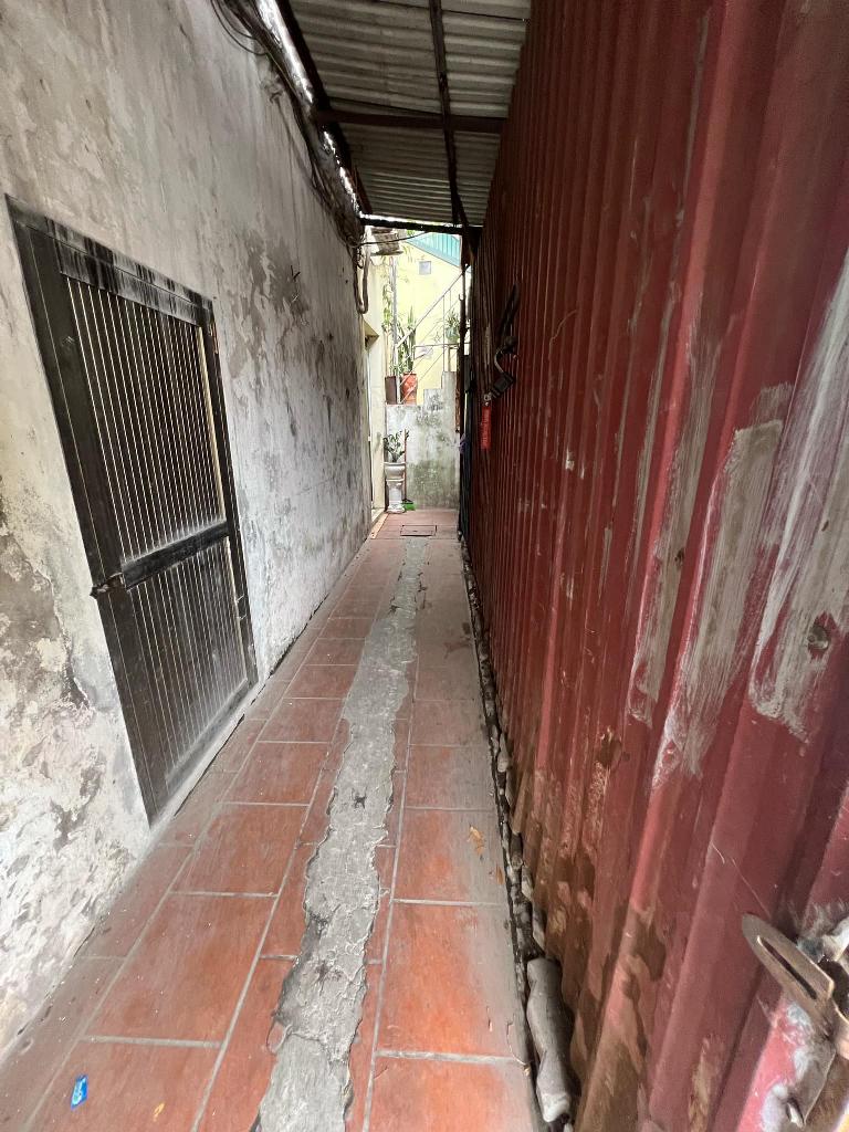 Bán nhà Lương Yên - diện tích 47m2 4 tầng - Nhà dân xây, ngõ chung chỉ có nhà bán đi hơn 6m - giá 10,5 tỷ