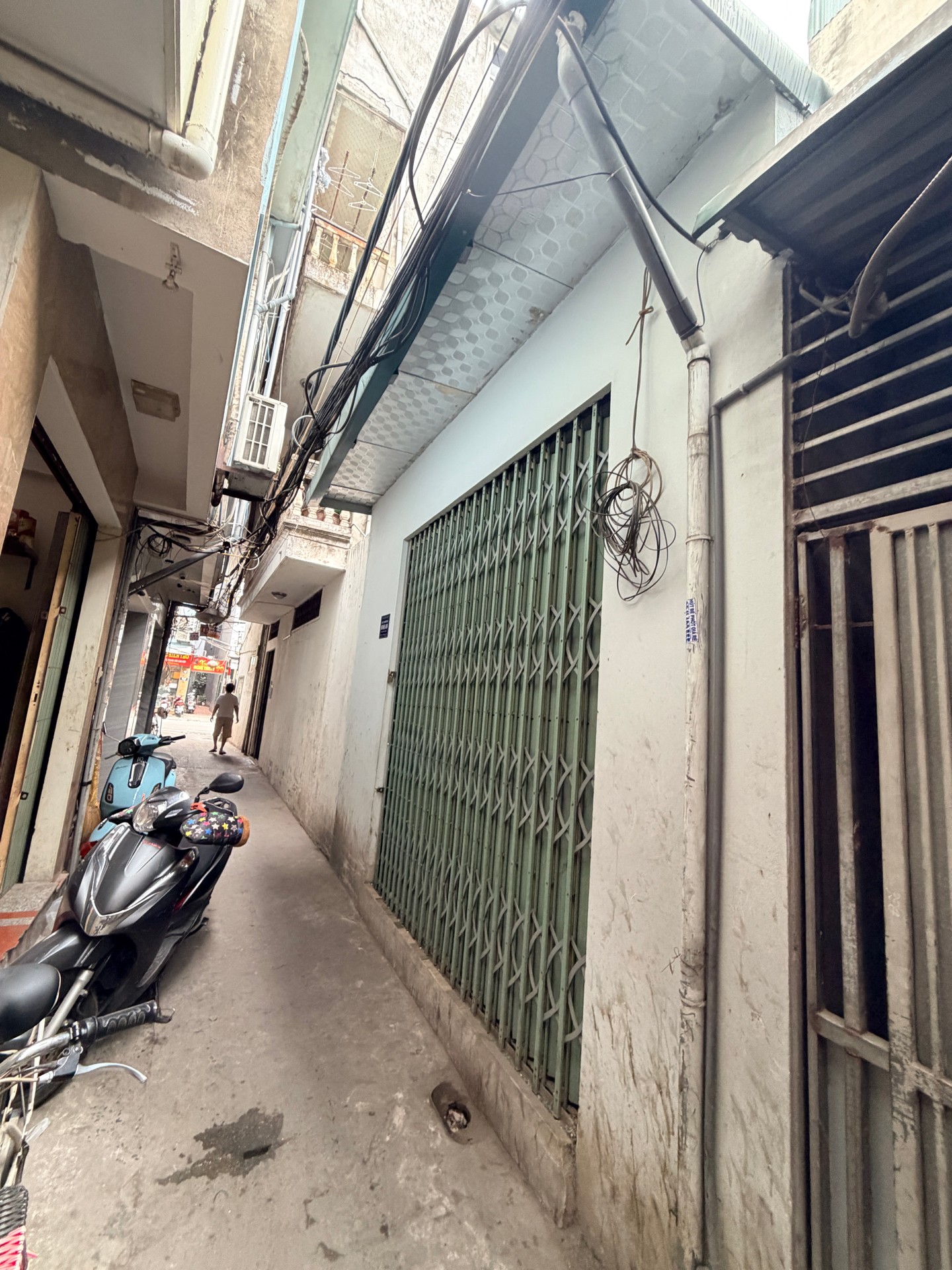 Bán nhà Vân Đồn - diện tích 30m2 1 tầng - Ô TÔ 10M - giá 7,6 tỷ