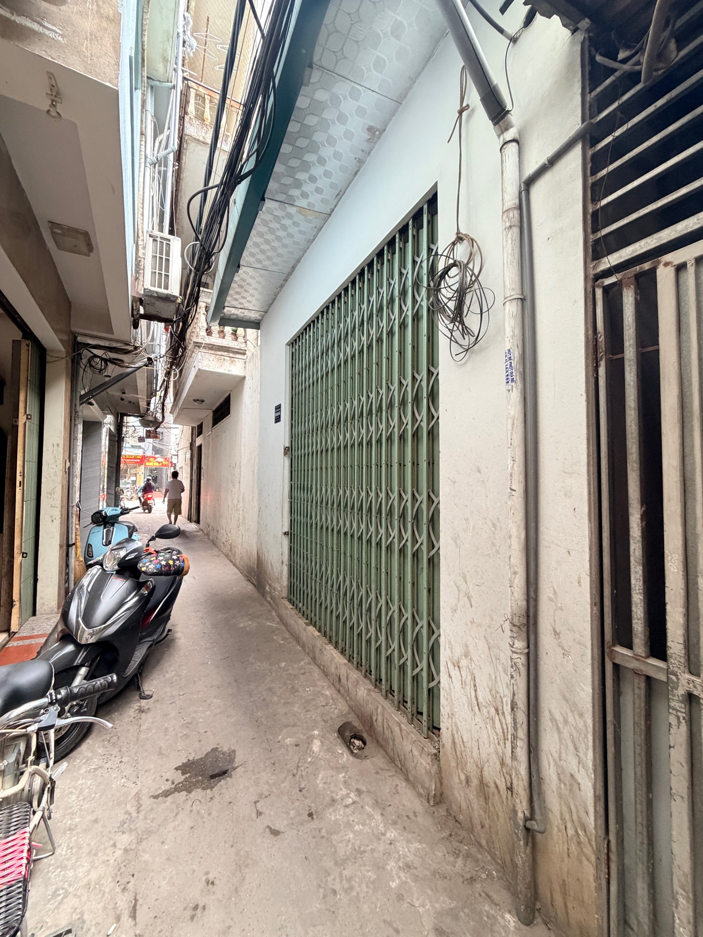 Bán nhà Vân Đồn - diện tích 30m2 1 tầng - Ô TÔ 10M - giá 7,6 tỷ
