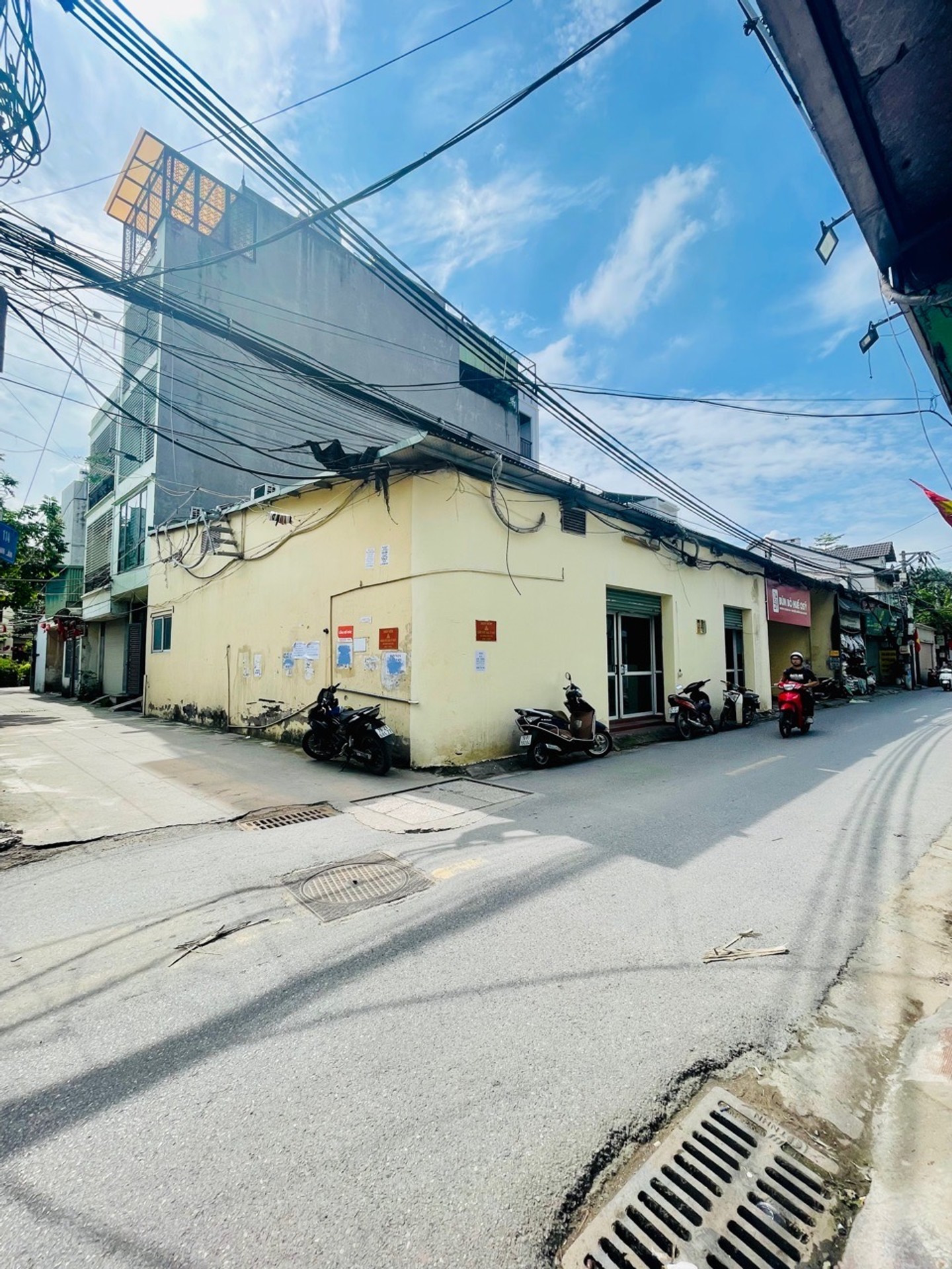 Bán nhà Thanh Lân - diện tích 100m2 1 tầng - Lô góc hiếm - giá 35 tỷ