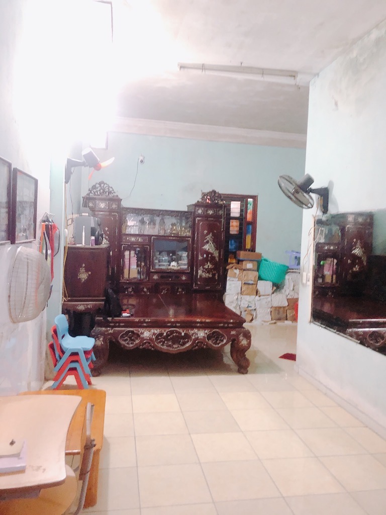 Bán nhà Hoàng Mai - diện tích 146m2 3 tầng - mặt phố, kinh doanh sầm uất - giá 32 tỷ