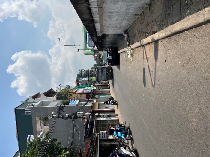 Bán nhà Hồng Hà - diện tích 235m2 1 tầng - Mặt phố, nở hậu, xây khách sạn - giá 48 tỷ