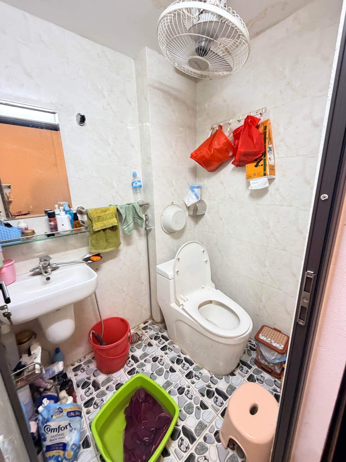 Bán nhà Trương Định - diện tích 23m2 2 tầng - Full nội thất - giá 1,8 tỷ