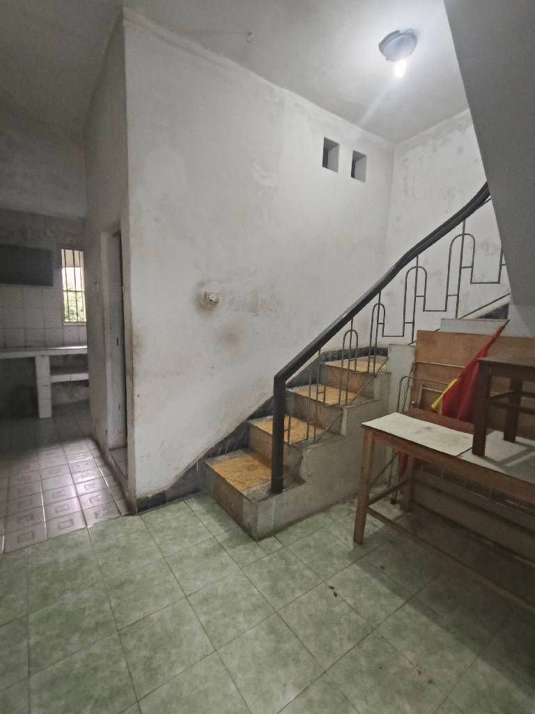 Bán nhà Minh Khai - diện tích 90m2 2 tầng - Ô tô đỗ cửa - giá 7 tỷ