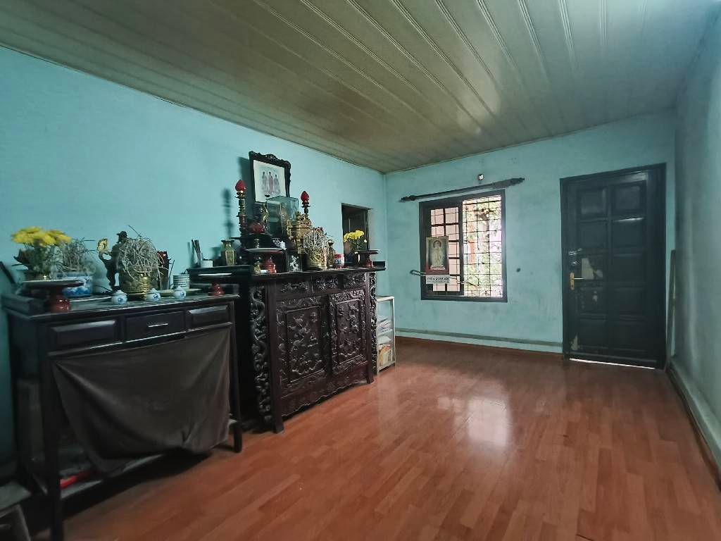 Bán nhà Minh Khai - diện tích 90m2 2 tầng - Ô tô đỗ cửa - giá 7 tỷ