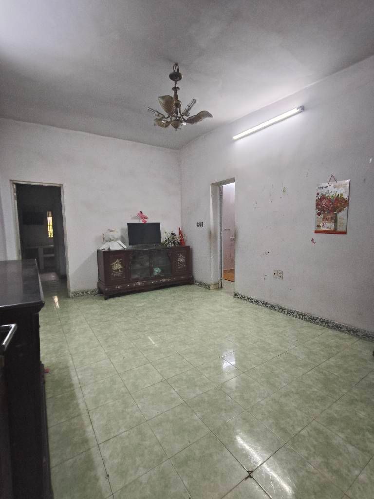 Bán nhà Minh Khai - diện tích 90m2 2 tầng - Ô tô đỗ cửa - giá 7 tỷ