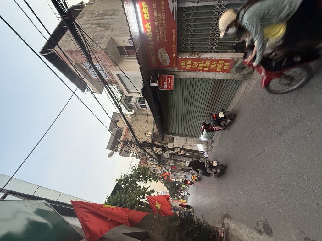 Bán nhà Lê Trọng Tấn - diện tích 122m2 3 tầng - Mặt phố mới sắp quy hoạch - giá 40 tỷ