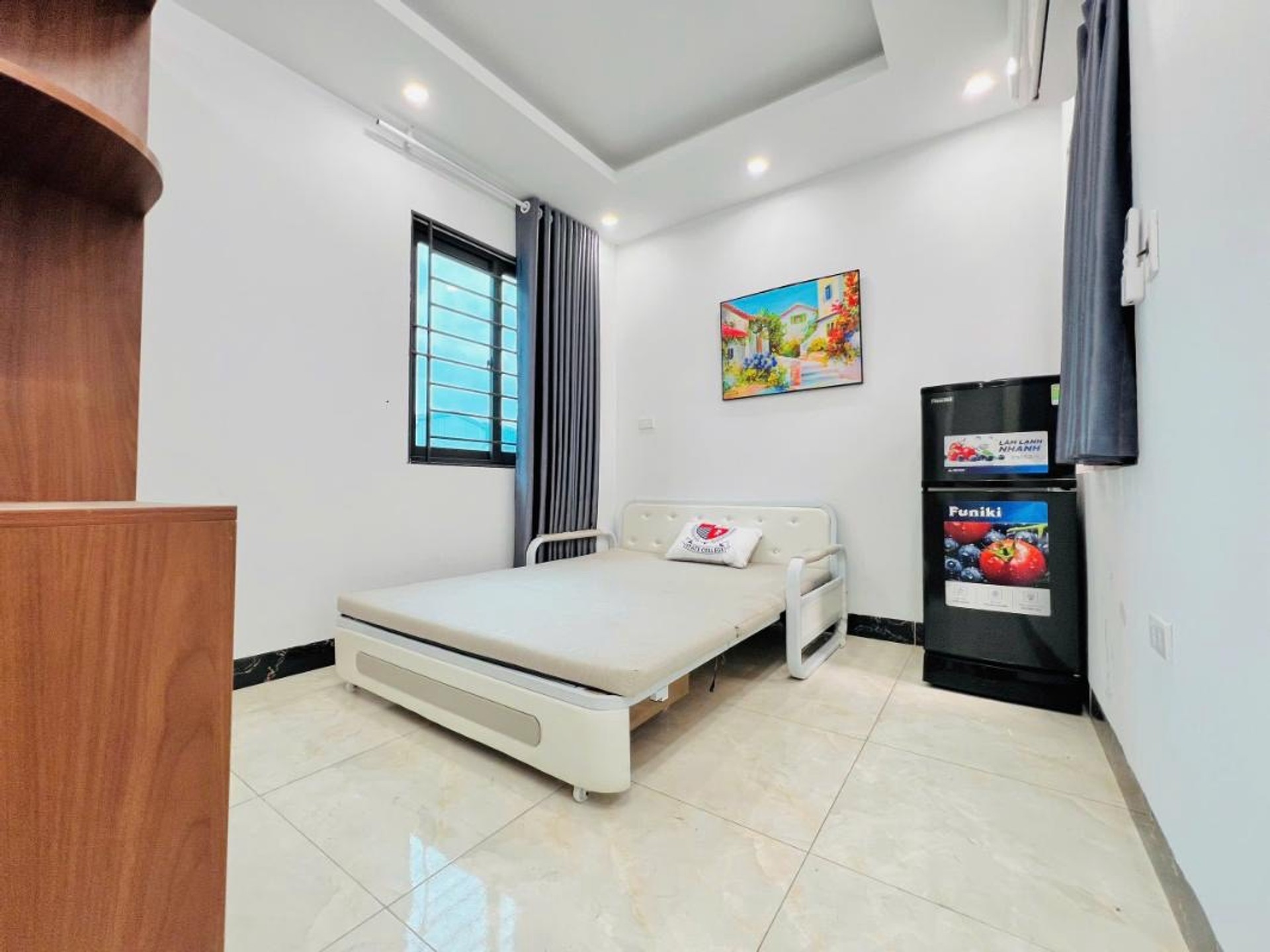 Bán nhà Vũ Tông Phan - diện tích 116m2 7 tầng - Ô tô vào - giá 39,9 tỷ
