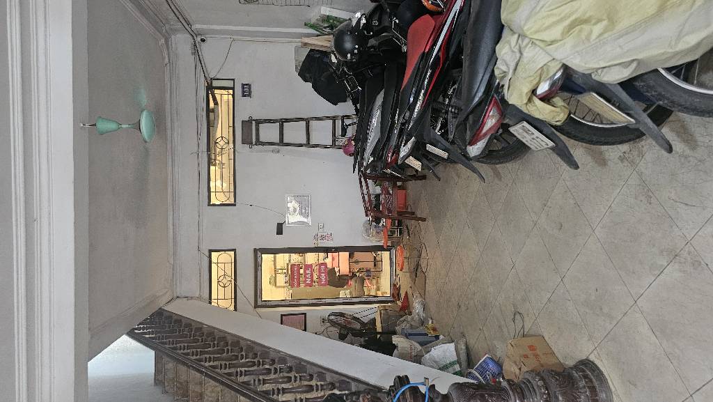 Bán nhà Ngõ Thống Nhất - diện tích 78m2 5 tầng - ô tô vào nhà - giá 46 tỷ