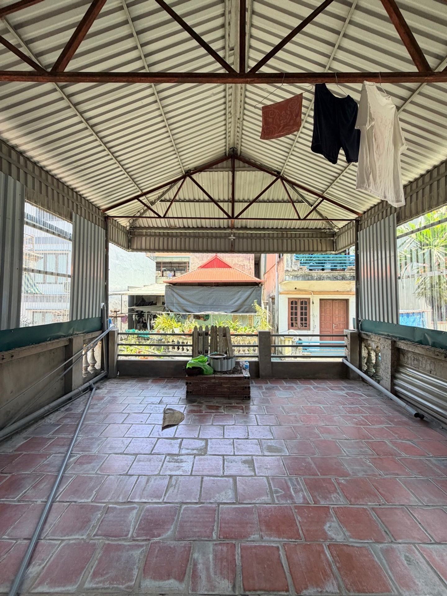Bán nhà Vĩnh Hưng - diện tích 90m2 3 tầng - phù hợp đầu tư xây căn hộ dịch vụ - giá 8,5 tỷ