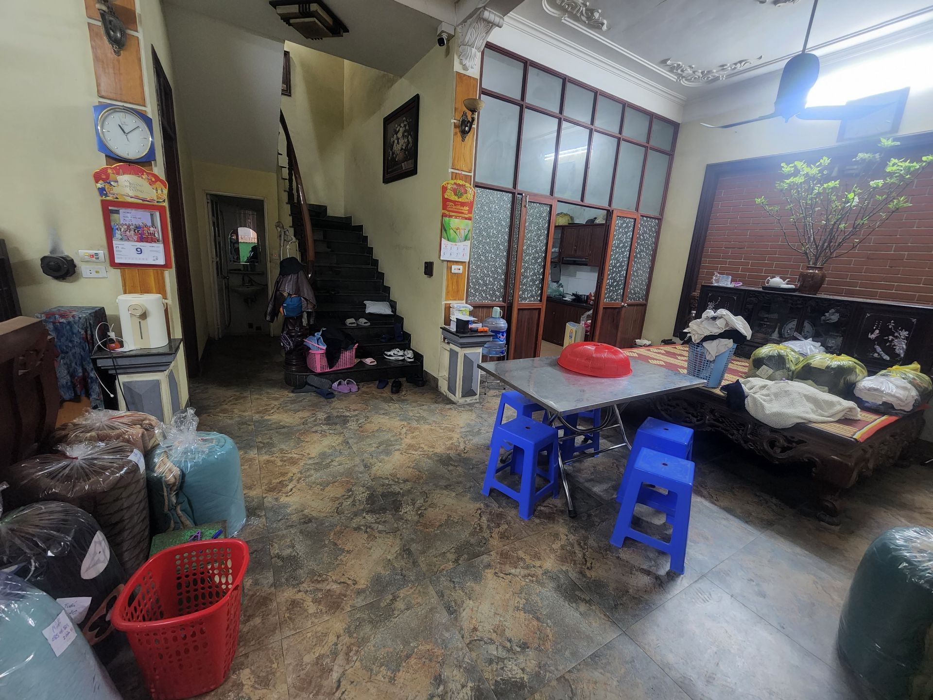 Bán nhà Triều Khúc - diện tích 120m2 4 tầng - Ngõ 1 ô tô thông kinh doanh - giá 32 tỷ