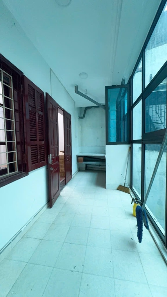 Bán nhà Lò Đúc - diện tích 78m2 5 tầng - Vừa ở vừa cho thuê - giá 13,9 tỷ