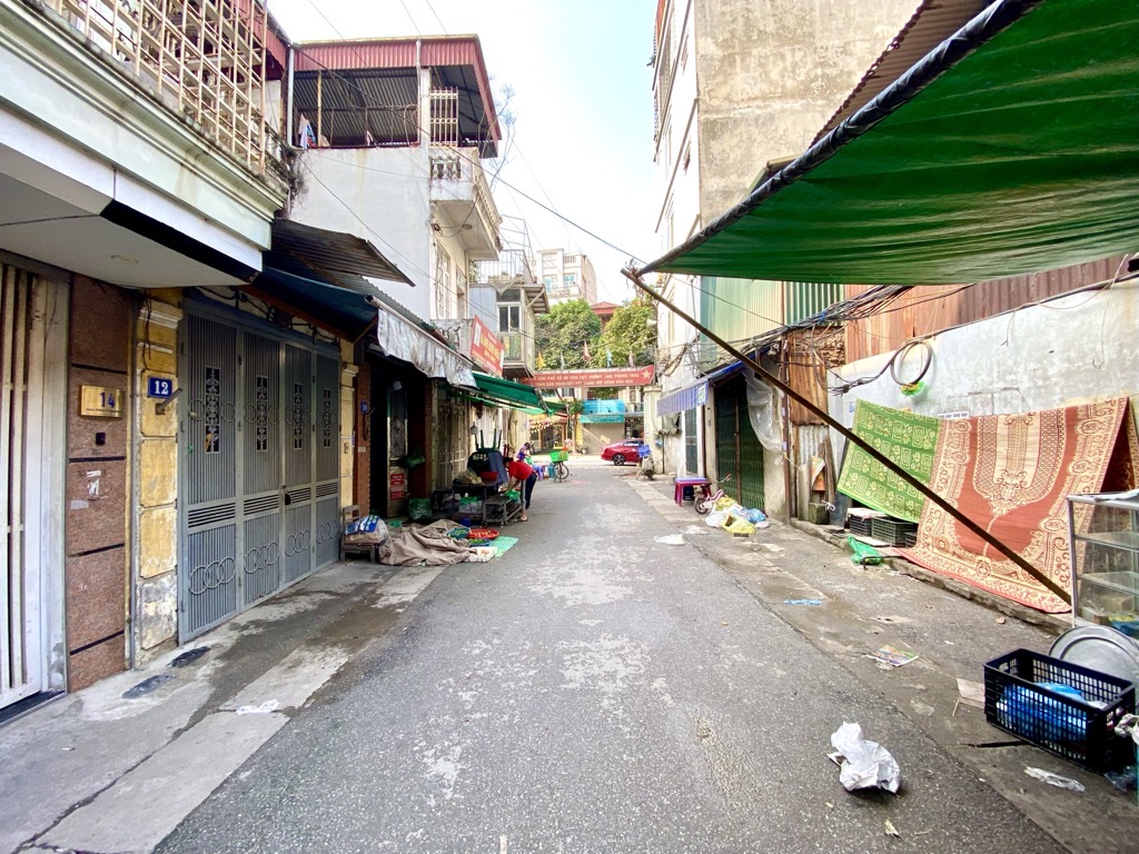 Bán nhà Ngọc Hồi - diện tích 138m2 3 tầng - Lô góc 2 mặt thoáng - giá 31 tỷ