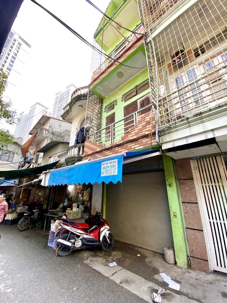 Bán nhà Ngọc Hồi - diện tích 138m2 3 tầng - Lô góc 2 mặt thoáng - giá 31 tỷ